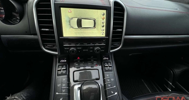 Porsche Cayenne cena 199998 przebieg: 125000, rok produkcji 2016 z Szczecin małe 781